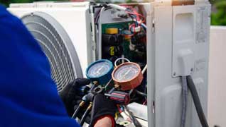 Refrigerant level check